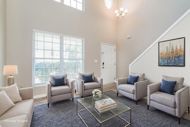 Foto del edificio - 108 N Honey Springs Ave