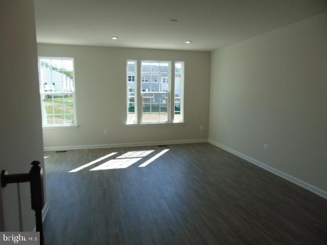 Building Photo - 508 Landing Dr