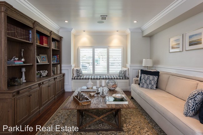 Foto del edificio - 5 br, 5 bath  - 810 A Ave