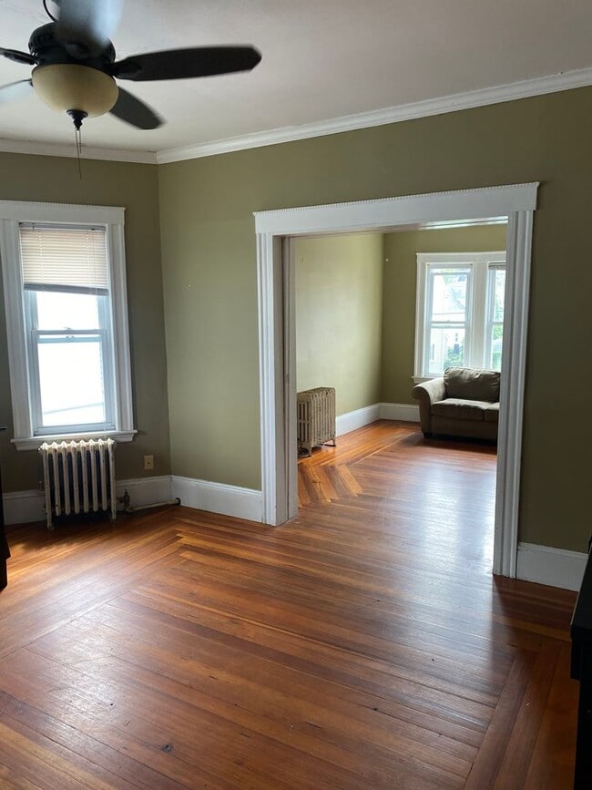 Photo - 20-22 Greenleaf Avenue Apartment