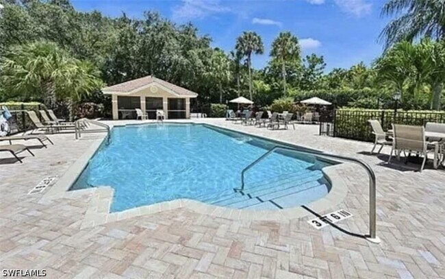 Foto del edificio - 13060 Amberley Ct