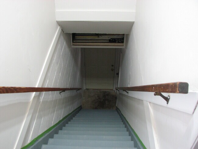 Entry stairs from top - 15 1st Ave SE