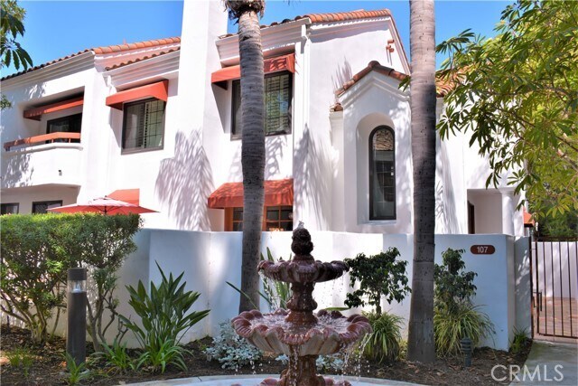 Primary Photo - 19512 Pompano Ln
