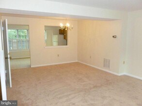 Building Photo - 6643 Medinah Ln