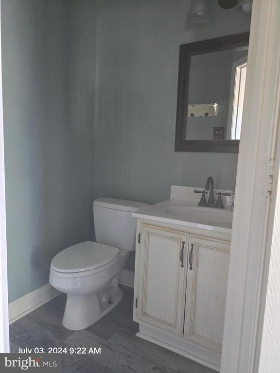 Building Photo - 6338 Towncrest Ct