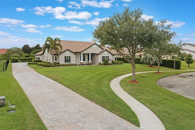 Building Photo - 5800 Marleon Dr