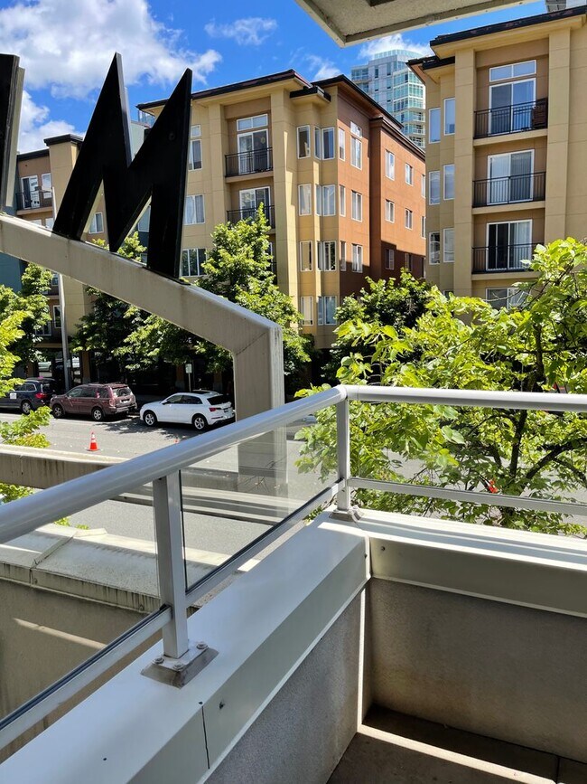 Foto del edificio - Fantastic Condo in the Heart of Downtown B...