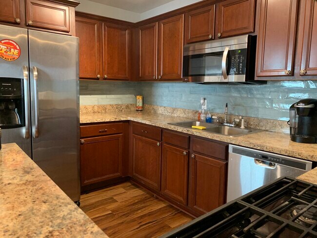 kitchen - 620 Peachtree St NE