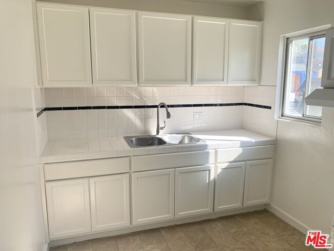 Building Photo - 22725 14th St