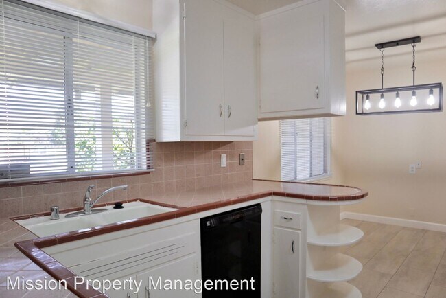 Foto del edificio - 4 br, 2.5 bath House - 41727 Chiltern Dr, ...
