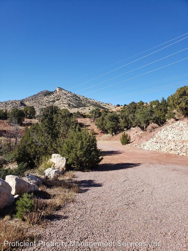 Primary Photo - 3 br, 2 bath House - 47755 US Highway 50 W