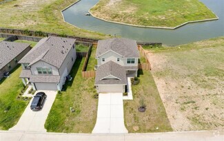 Building Photo - 11020 N Lake Mist Ln