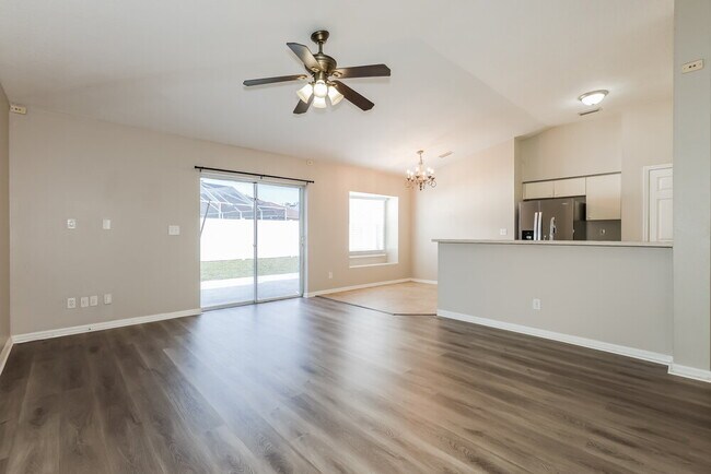 Building Photo - 1225 Dragon Head Dr