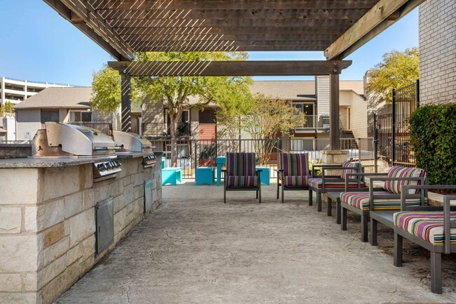 Foto del edificio - South Lamar Village