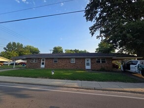 Building Photo - 302 E Boyton St