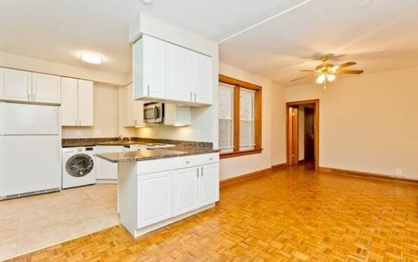 Foto del edificio - 2244 N Halsted St