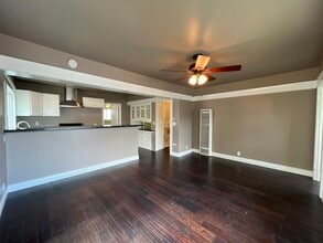 Building Photo - 17 Bonito Ave