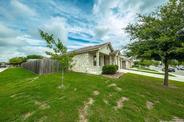 Foto del edificio - 751 Guna Dr