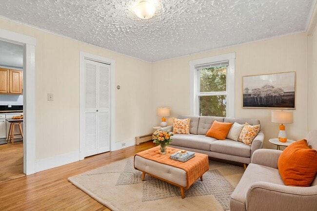 22-26 Waltham St Maynard - 22-26 Waltham St Maynard Apartment