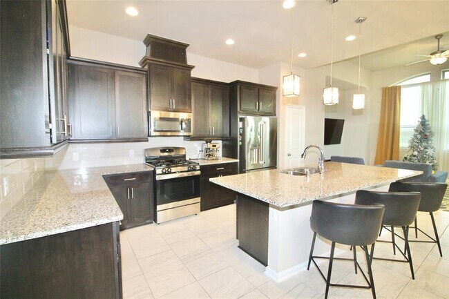 Building Photo - 2571 Terrace Point Dr