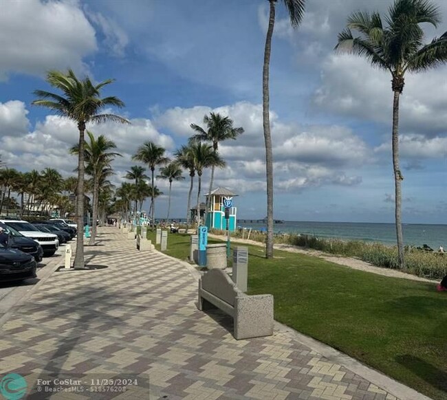 Foto del edificio - 191 S Ocean Dr