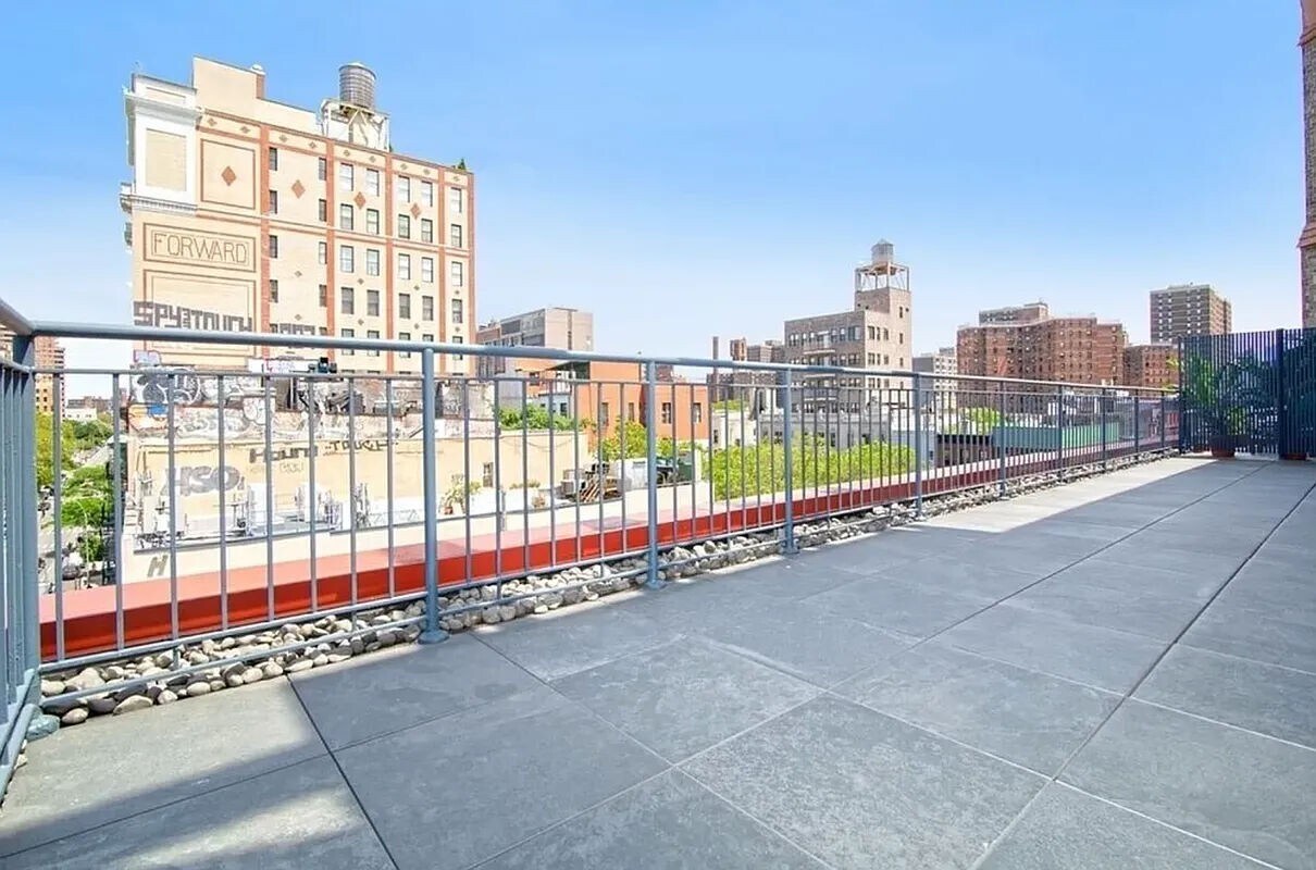 10 Rutgers Street Apartment for Rent in New York, NY