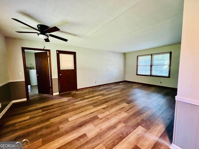 Building Photo - 195 Marco Dr