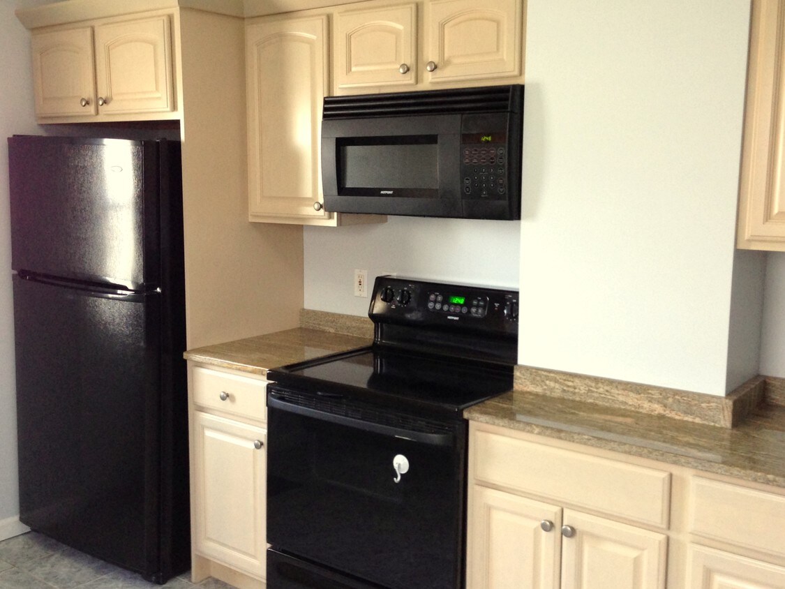 Foto principal - 5 Walnut Pl