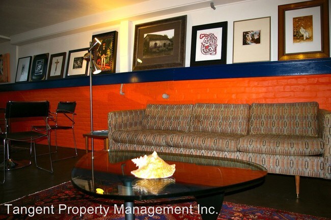 Foto del edificio - 2266 NW Johnson St