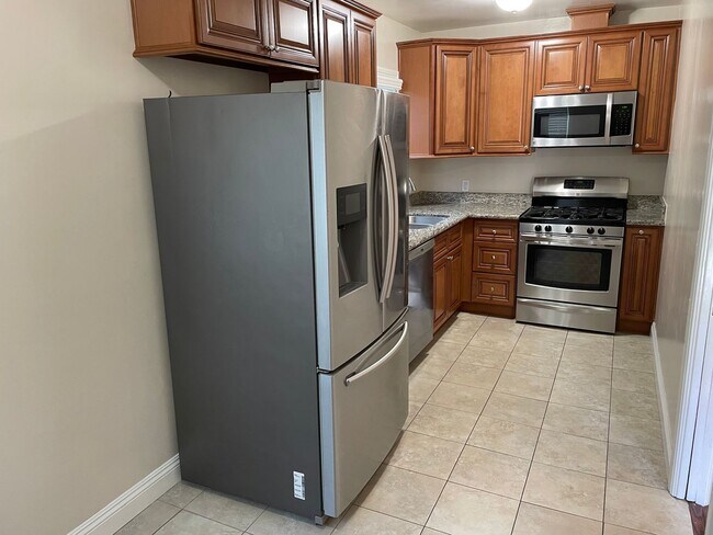 Foto del edificio - 71 Suffolk Ave