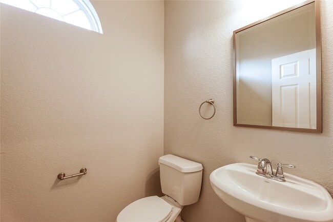 Building Photo - 6011 Watford Bend