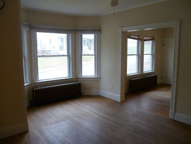 Foto del edificio - 129 Grandview St