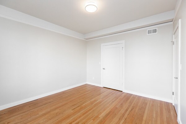 Foto del edificio - 2363 Van Ness Ave
