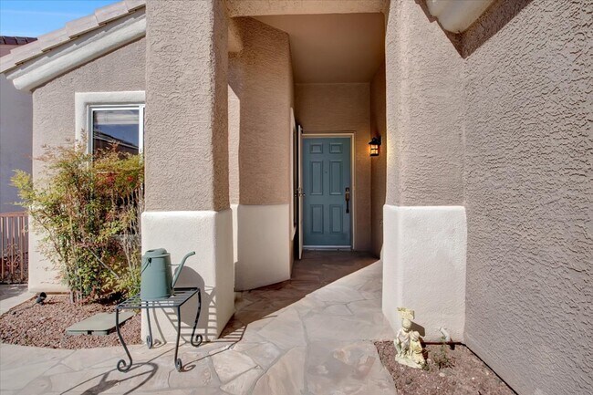 Building Photo - 2003 High Mesa Dr