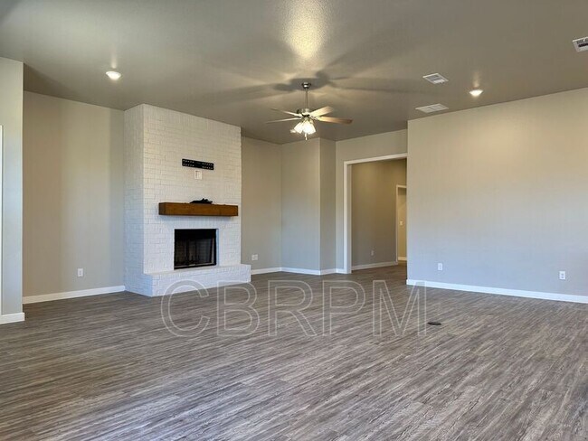 Building Photo - 9805 Xenia Ave