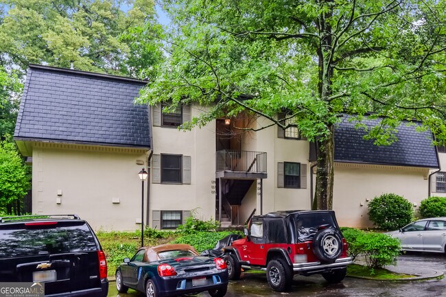 Foto del edificio - 140 Lablanc Way NW