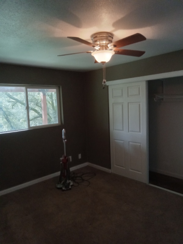 Foto del edificio - 16737 Lawrence Way