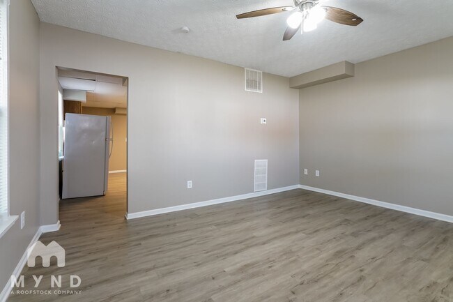 Foto del edificio - 2405 7th St