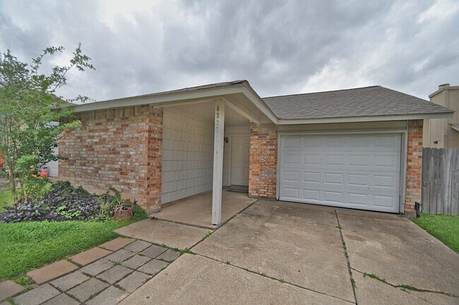 Foto del edificio - 6327 Porterway Dr