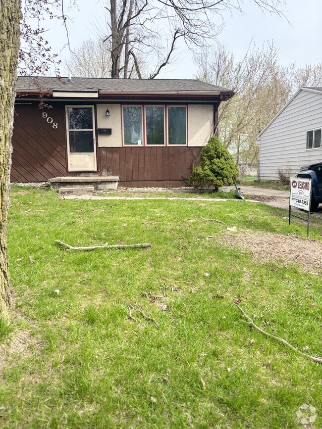 Building Photo - 908 Vincent Ct