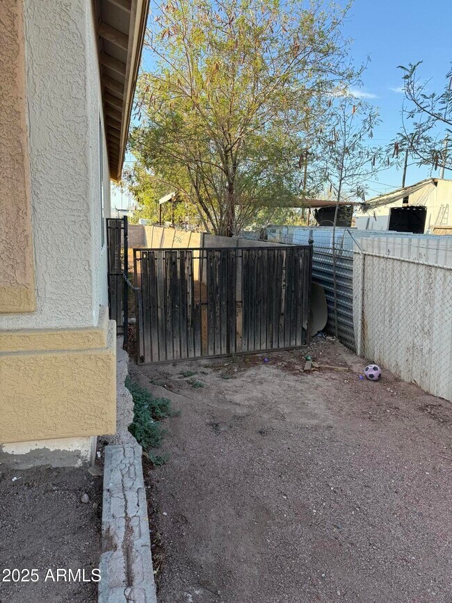 Foto del edificio - 2320 W Cocopah St