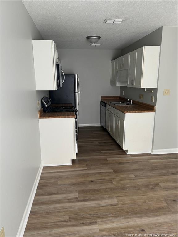 Foto del edificio - 642 Mosswood Ln