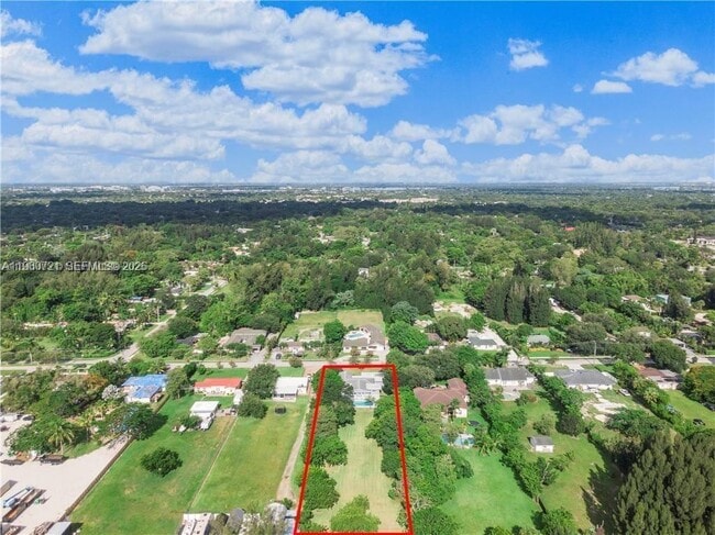 Building Photo - 224 E Acre Dr