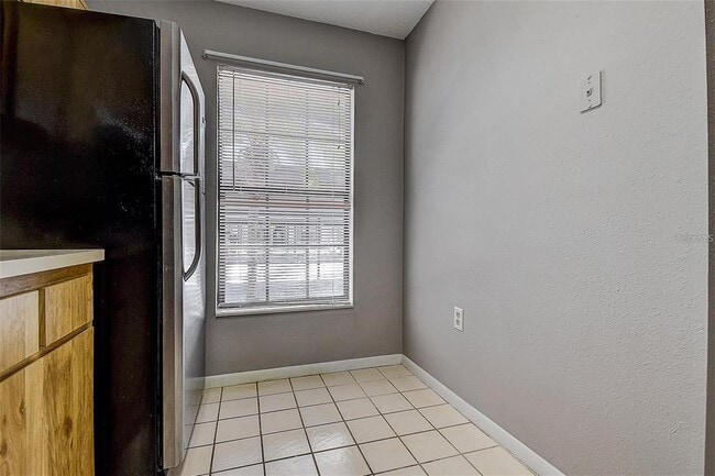 Building Photo - 4752 Sunny Loop