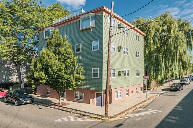 Foto del edificio - 33 Medford St
