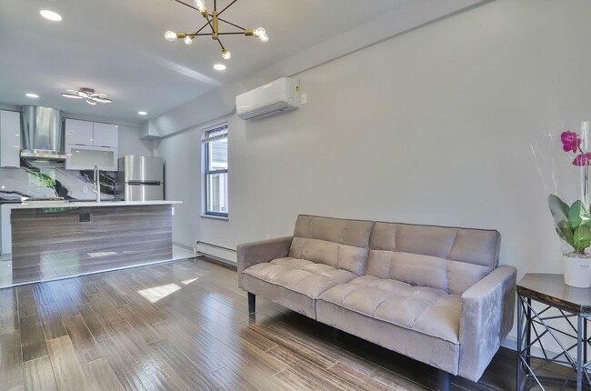 Foto del edificio - 232 1st St