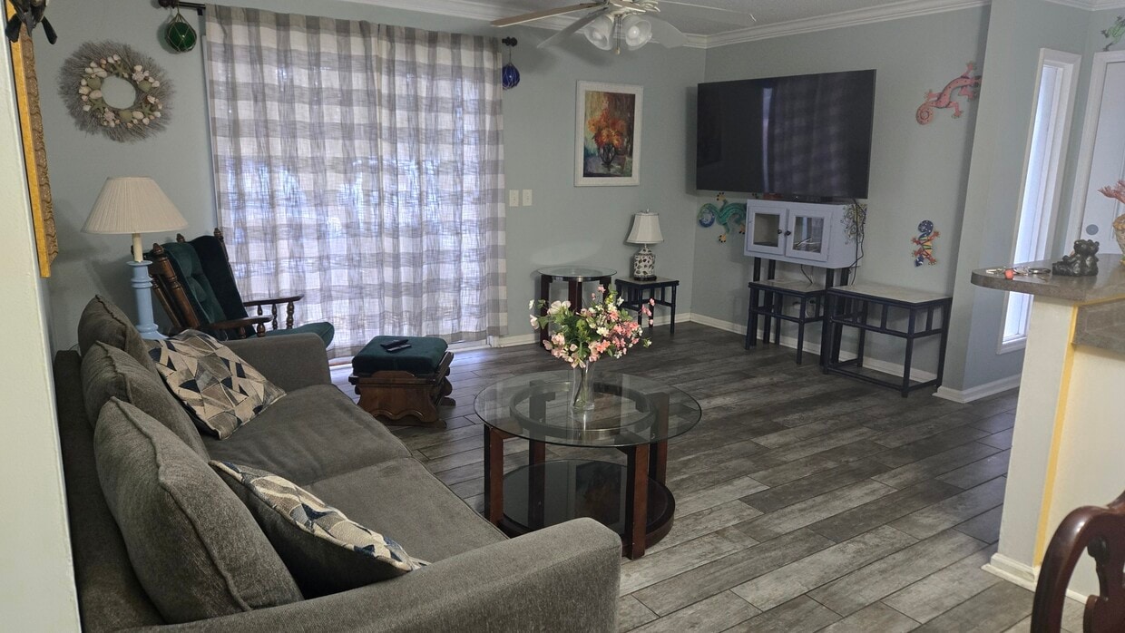 Sala de estar - 1356 Glenns Bay Rd