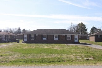 Building Photo - 113 Tandy Dr