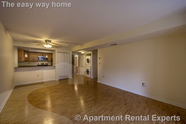 Photo - 345 Franklin St Unit #402 Apartment