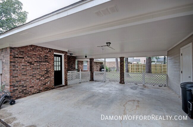 Photo - 502 Pelahatchie Shore Dr House